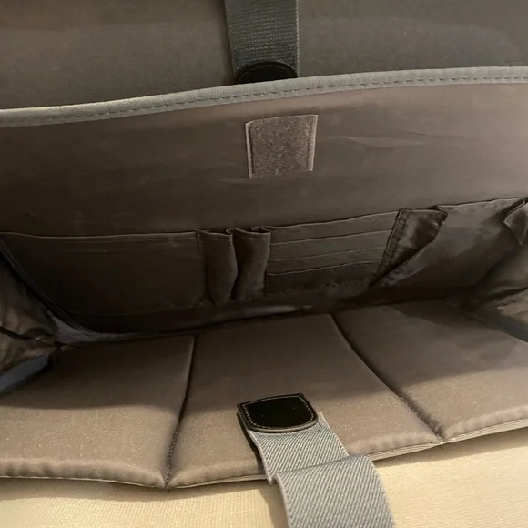 GnarlyFish hardshell computer briefcase. - Picture 3 of 6